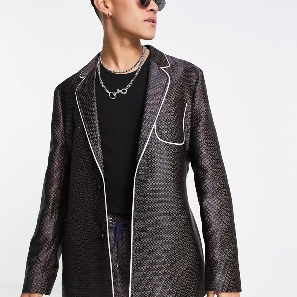 Mens suit - Picture 2 of 13